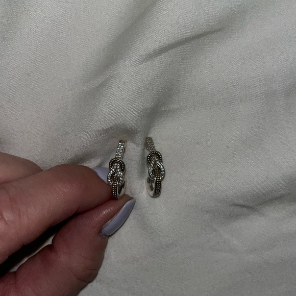 Lagos earrings.  Only worn a couple of times. - Picture 3 of 4